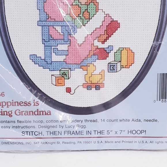Vintage 1987 Stitchabears Happiness Is Being Grandma Needlepoint Kit - Picture 2 of 4